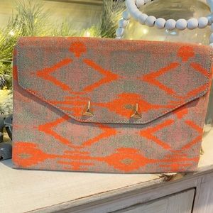 Stella & Dot clutch